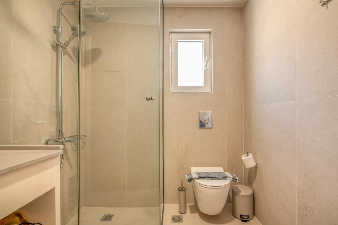 Koutris Apartment 2 ファラサルナ エクステリア 写真