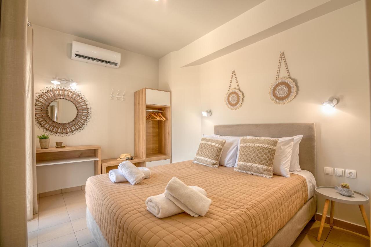 Koutris Apartment 2 ファラサルナ エクステリア 写真