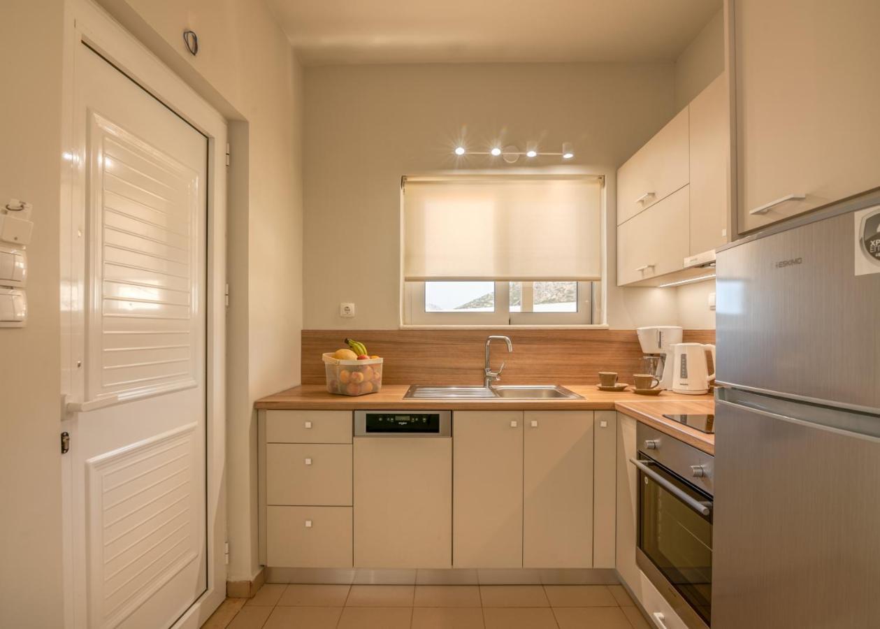 Koutris Apartment 2 ファラサルナ エクステリア 写真